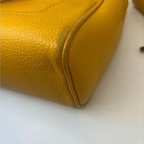 Tory Burch Mustard Yellow Shoulder Bag with crossbody strap and Wallet - Picture 15 of 16